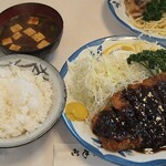 Miharuya - ロース味噌かつ定食