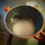 松月庵 八溝そば - 蕎麦湯！底に沈殿してますが量が多いので攪拌すると溢れますｗ