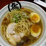 乃木坂ラーメン 東京食品 まる彦 - 醤油ラーメン煮玉子