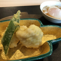 よし澤 - 天ぷら　温泉卵と
