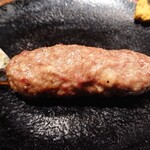 鳥茂 - つくね。軟骨入り。