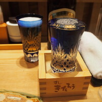 柳橋きたろう場内 - 蓬莱泉 特別純米