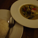 タイ料理 スワンナプームタイ - 