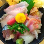 淳ちゃん寿司 - ■天然鮮魚丼