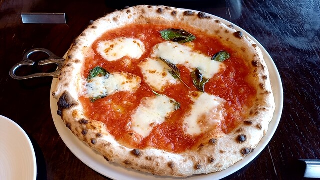 A16 Yokohama 馬車道 イタリアン ネット予約可 食べログ