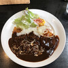 カフェ・ド・シモンズ - ハンバーグカレー（税込み９５０円）