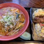 Soryu - 酸辣湯麺とチャーハン唐揚げセット