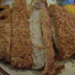 とんかつあおば - ロースかつ（大）の断面