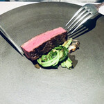 レスピラシオン - 本日のメイン　季節の野菜と鹿