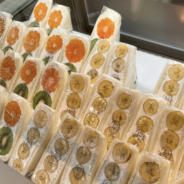 フルーツ アンド シーズン Fruits And Season 恵比寿 フルーツパーラー 食べログ