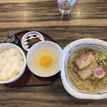 Tamayura - 竹燻製麺（800円）
                        たまごかけセット（＋200円）