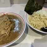 蒙古タンメン中本 - 