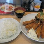 くま食堂 - 海老フライ定食　950円