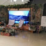 叙々苑 - この階段から展望デッキへ