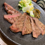 牛たんと和牛焼き 青葉 - 牛タン　アップ