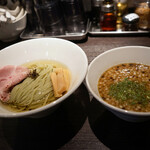 中華そば 十目一八食堂 - 昆布水つけ麺