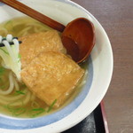 鳴門うどん  - 麺は細麺です