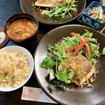 Pochi No Ie - 鯛のローズマリーソテー