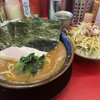 豚骨醤油ラーメン 王道家 柏店