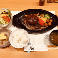 本格肉料理 丸小 - 鉄板ハンバーグ　1300円