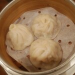 中国料理　胡桃  - 小籠包（３個）