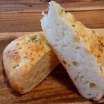 Re CAFe - ランチのパン