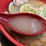 麺や蔵人 - 白濁スープは蛤の旨味と、バターが香ります
