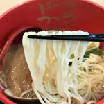 Menya Kuroudo - 細めのストレート麺