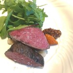 La Brianza - 北海道産A5和牛炭火焼き。質の確かなお肉に絶妙な火入れ炭火の香ばしさ、いつもながら素晴らしい美味しさジューシー大好きだわ～