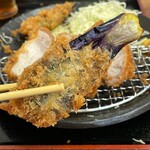 とんかつ 栄ちゃん - 野菜フライは茄子とオクラ