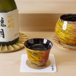 銘酒から希少品まで日本酒を多数ご用意。こだわりの酒器でご提供