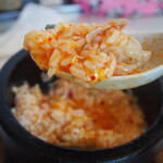 辛麺屋 蘭飯 - 石焼ごはん（辛麺のスープをかける）