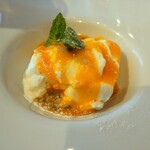 AU GAMIN DE TOKIO table - 