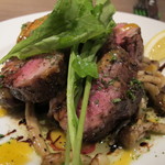 キッチンリブス - ラム塊肉のロースト、アプリコットソース