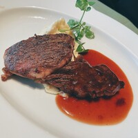 37 Steakhouse & Bar - 