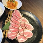 Sumibiyakiniku Kankokuryouri Korabo - 