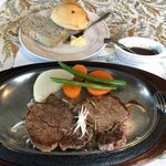 レストラン カフェ セゾン - セットメニューの「牛肉ステーキ」