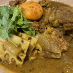 LAMP - チキン＆キーマ接写！