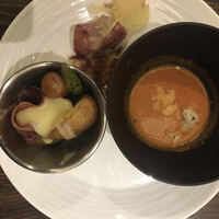 フォルク キッチン オールデイダイニング  - 