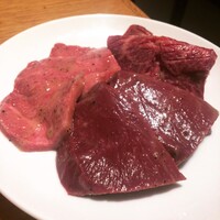ビーフキッチン 渋谷店 - ハツ・上タン・特選ハラミ