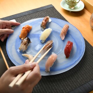 寿し 向月 Bino こうげつ 栄 名古屋 寿司 ネット予約可 食べログ