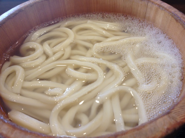 飲んで食ってBMI22さんが投稿した丸亀製麺 品川店（東京/品川）の口コミ詳細 [食べログ] 丸亀製麺 品川店