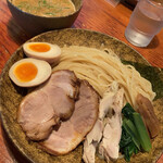 Haguruma - こってり鶏白湯つけ麺 大盛