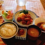 洋食勝井 - 黒毛和牛フィレ肉一口カツレツ　おろしポン酢