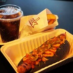 REST INN COOL - ホットドッグはコンボセットがお得です