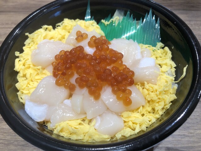 魚丼 郡山店 - 郡山富田（海鮮丼）の写真