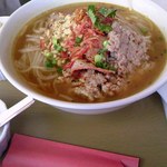 タイ料理バンセーン - トムヤムラーメン(豚肉）