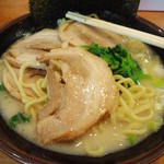 誠家 - チャーシューこの厚み！