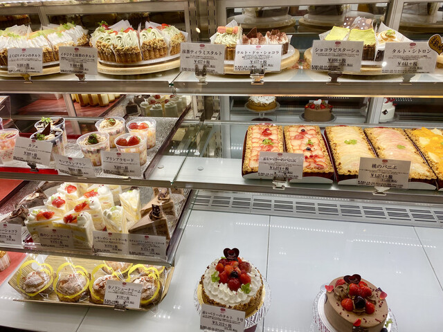 メゾン ド タルト ボヌール 天文館店 Maison De Tarte Bonheur 天文館通 ケーキ 食べログ メゾン ド タルト ボヌール 天文館店 Maison De Tarte Bonheur 天文館通 ケーキ 食べログ
