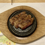 肉割烹 幹の弐 - 黒毛和牛霜降りもも肉のグリル